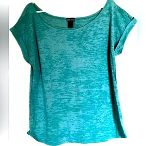 Wet Seal Teal Relaxed Cuffed Sleeve shirt. Women’s size Large.